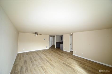 9815 Holly Drive Everett WA 98204