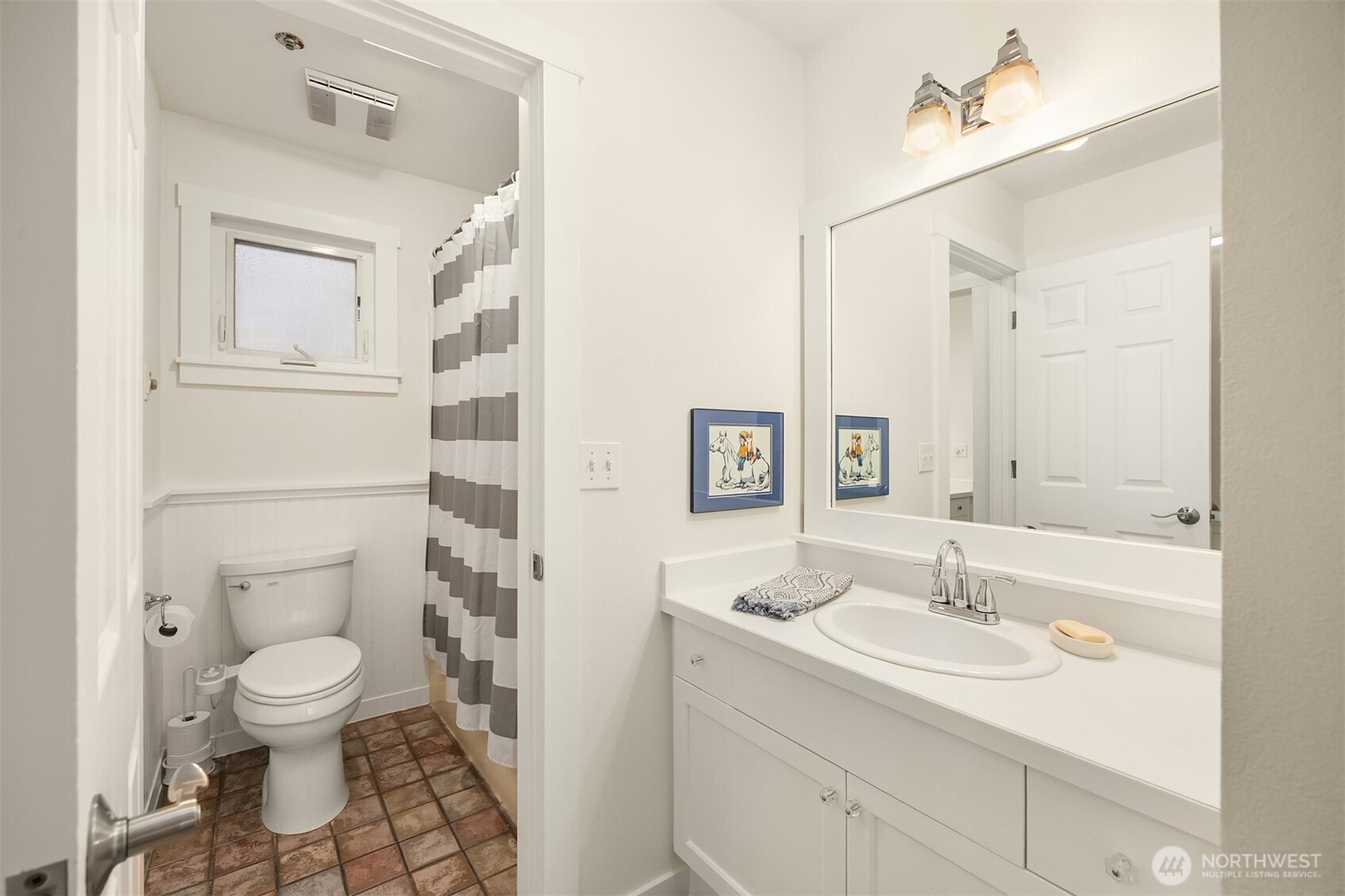 672 Madison Avenue N Bainbridge Island WA 98110