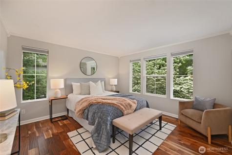 2130 Newport Way NW Issaquah WA 98027
