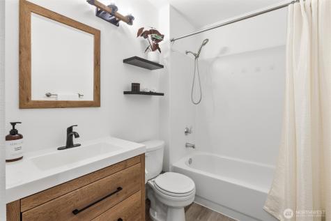 4401 248th Lane SE Issaquah WA 98029