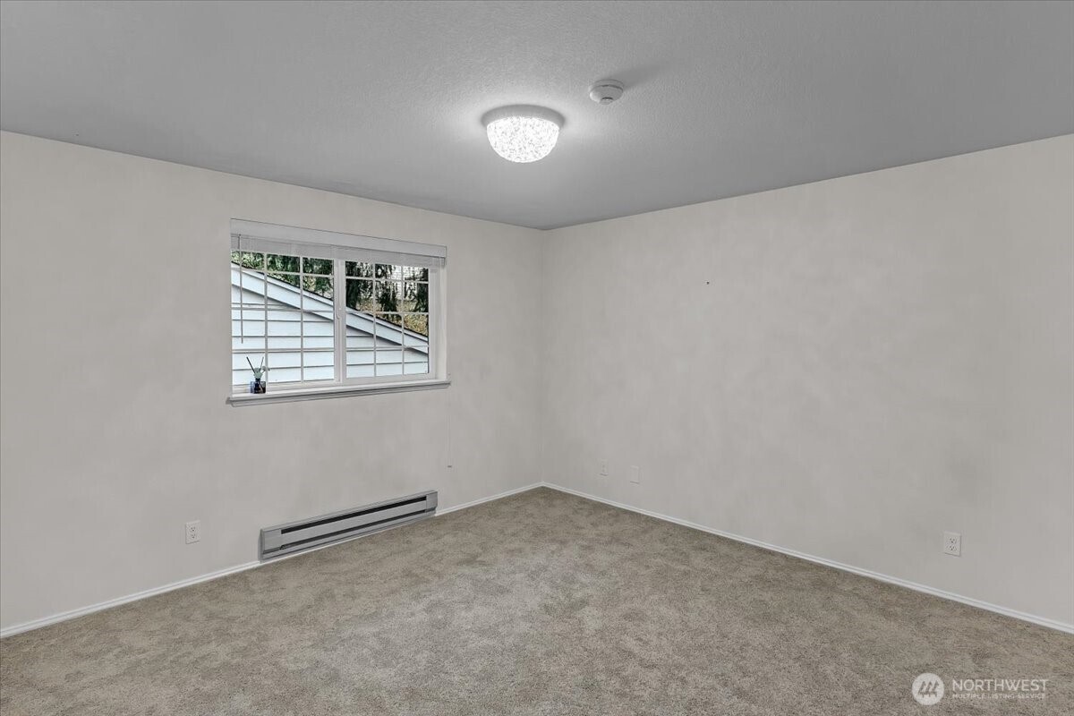 8653 Avondale Rd NE Redmond WA 98052