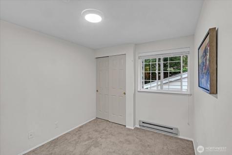 8653 Avondale Rd NE Redmond WA 98052