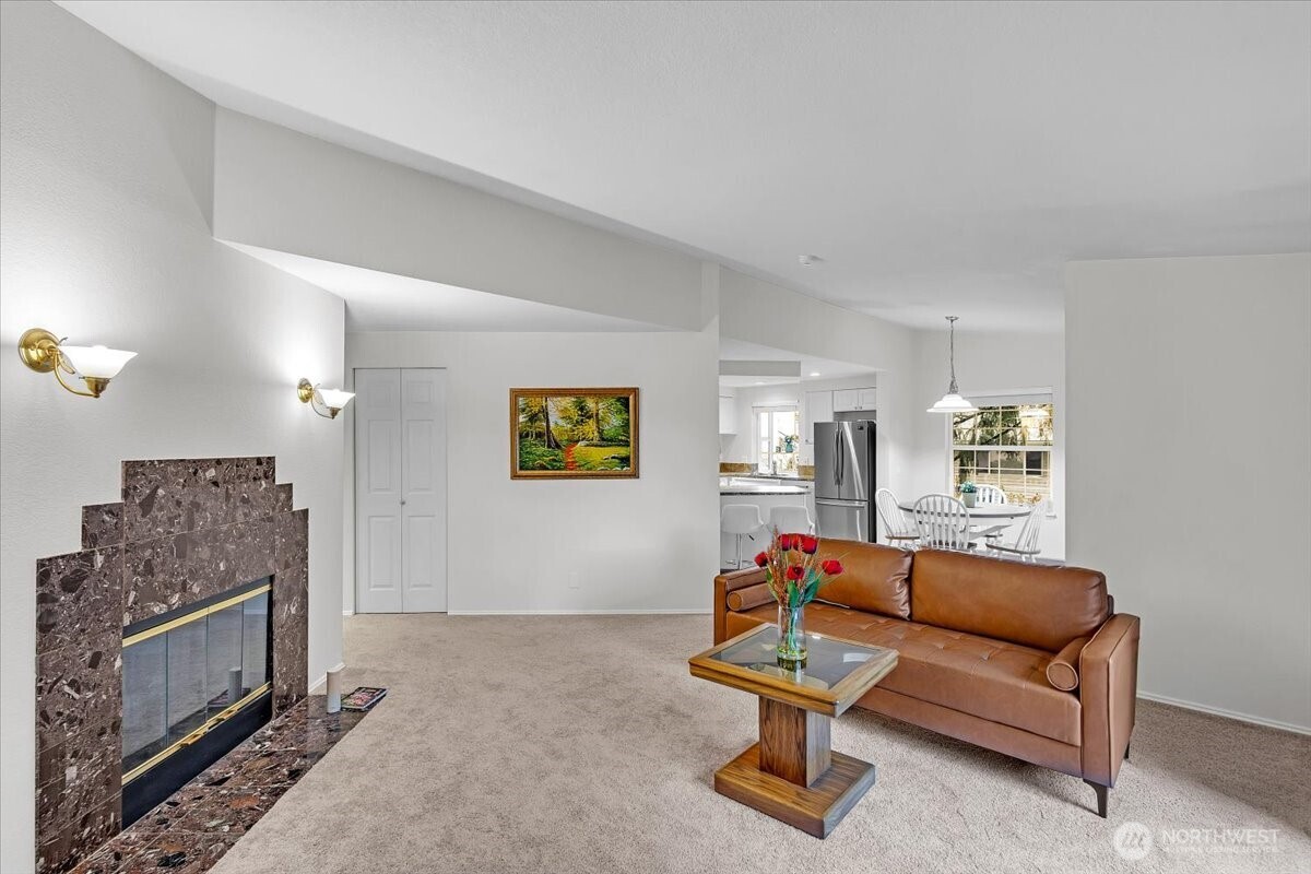 8653 Avondale Rd NE Redmond WA 98052