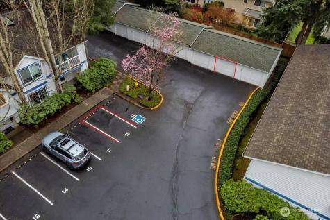8653 Avondale Rd NE Redmond WA 98052