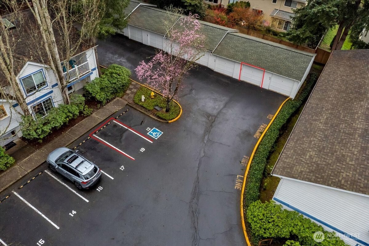 8653 Avondale Rd NE Redmond WA 98052