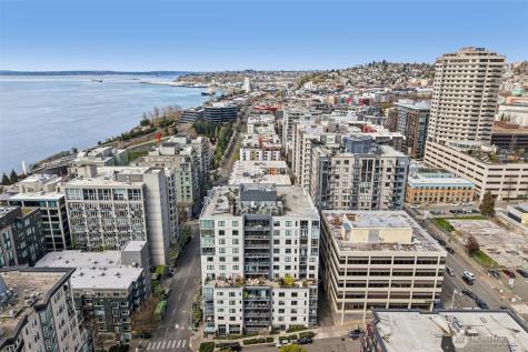 76 Cedar Street Seattle WA 98121