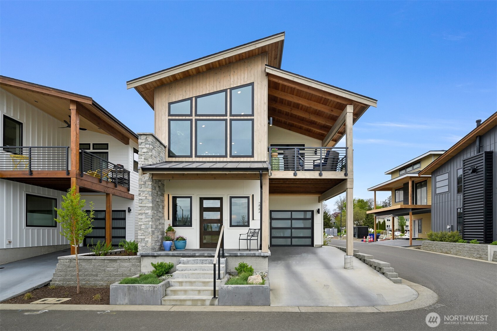 222 Skipping Stone Loop Lynden WA 98264