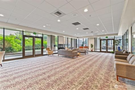 177 107th Avenue NE Bellevue WA 98004