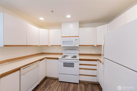 23210 59th Street S Kent WA 98032