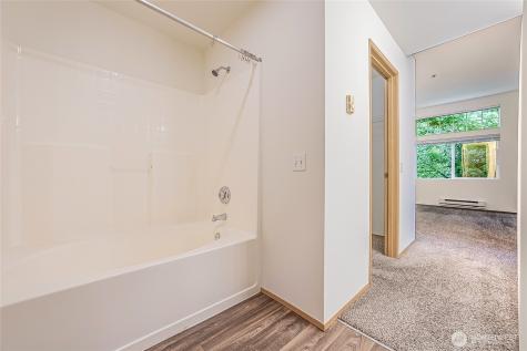 23210 59th Street S Kent WA 98032