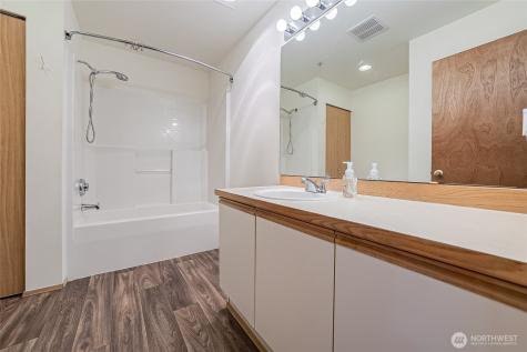 23210 59th Street S Kent WA 98032