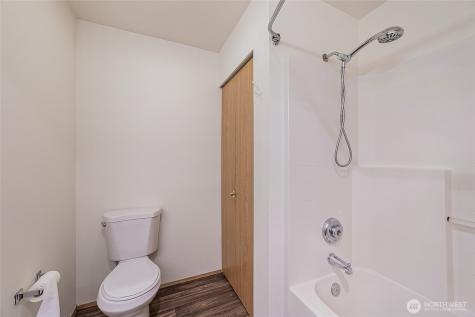 23210 59th Street S Kent WA 98032