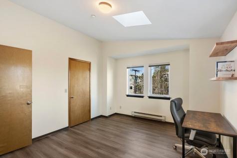 1707 NW 59th Street Seattle WA 98107