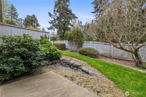 5517 E 99th St Court Puyallup WA 98373