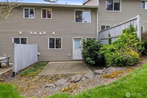 5517 E 99th St Court Puyallup WA 98373