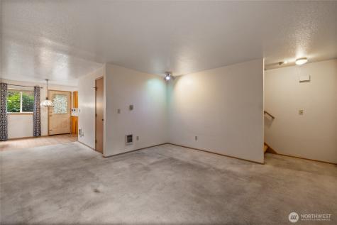 5517 E 99th St Court Puyallup WA 98373