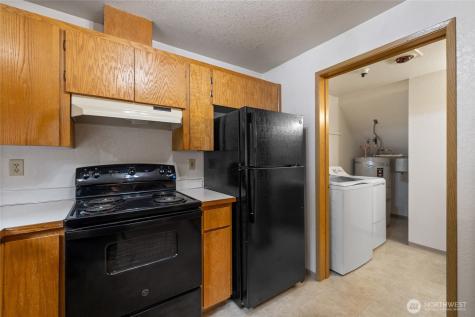 5517 E 99th St Court Puyallup WA 98373