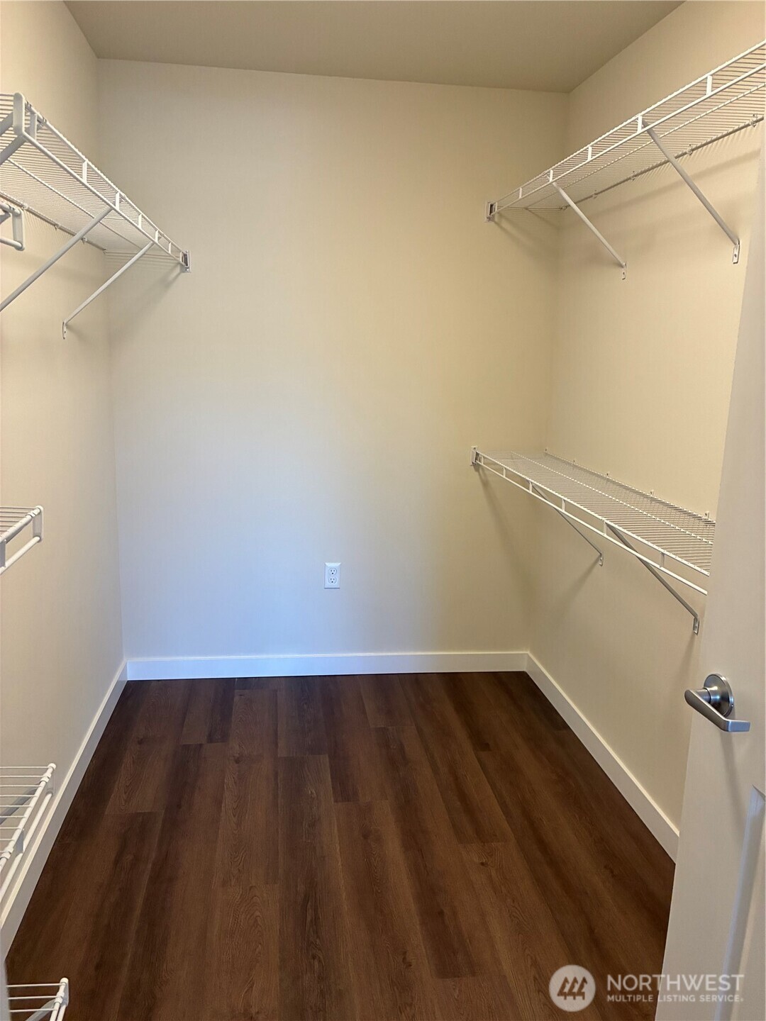 3803 17th Street SW Puyallup WA 98373