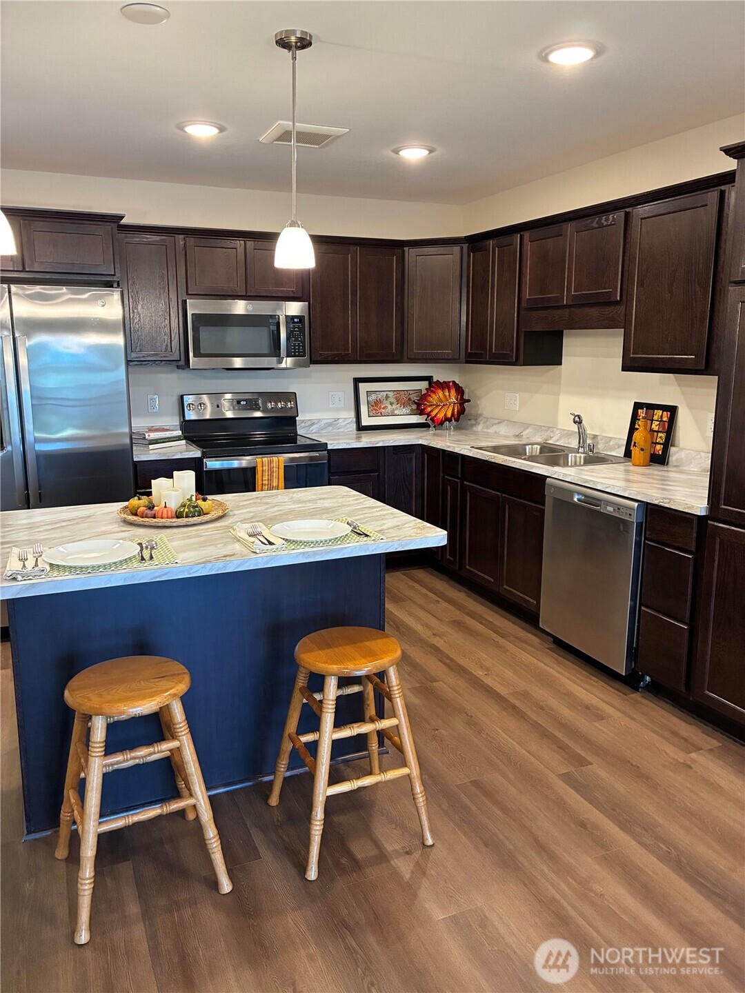 3803 17th Street SW Puyallup WA 98373