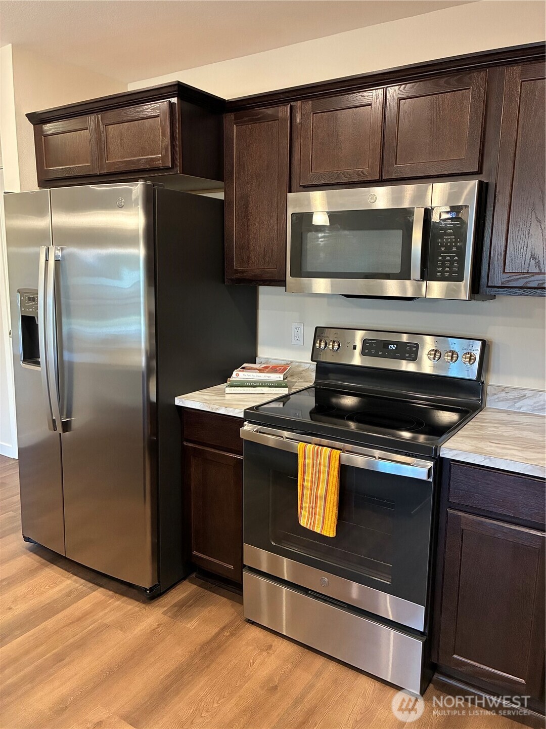 3803 17th Street SW Puyallup WA 98373