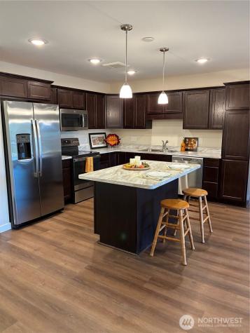 3803 17th Street SW Puyallup WA 98373