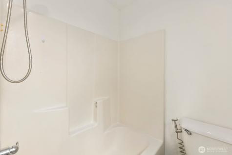 15511 35th Avenue W Lynnwood WA 98087