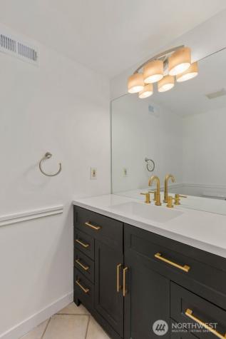 15511 35th Avenue W Lynnwood WA 98087