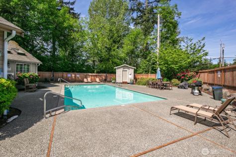 11527 Highway 99 Everett WA 98204