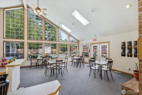 11527 Highway 99 Everett WA 98204