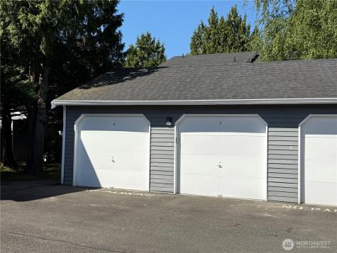 23960 58th Court Kent WA 99032