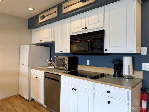 104 Spader Bay Road Chelan WA 98816