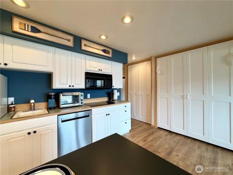 104 Spader Bay Road Chelan WA 98816