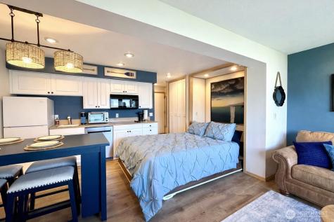 104 Spader Bay Road Chelan WA 98816