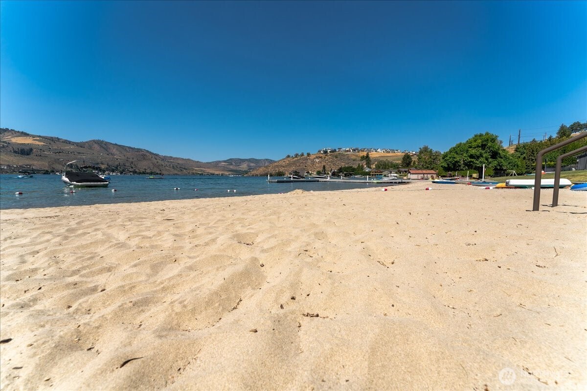 104 Spader Bay Road Chelan WA 98816