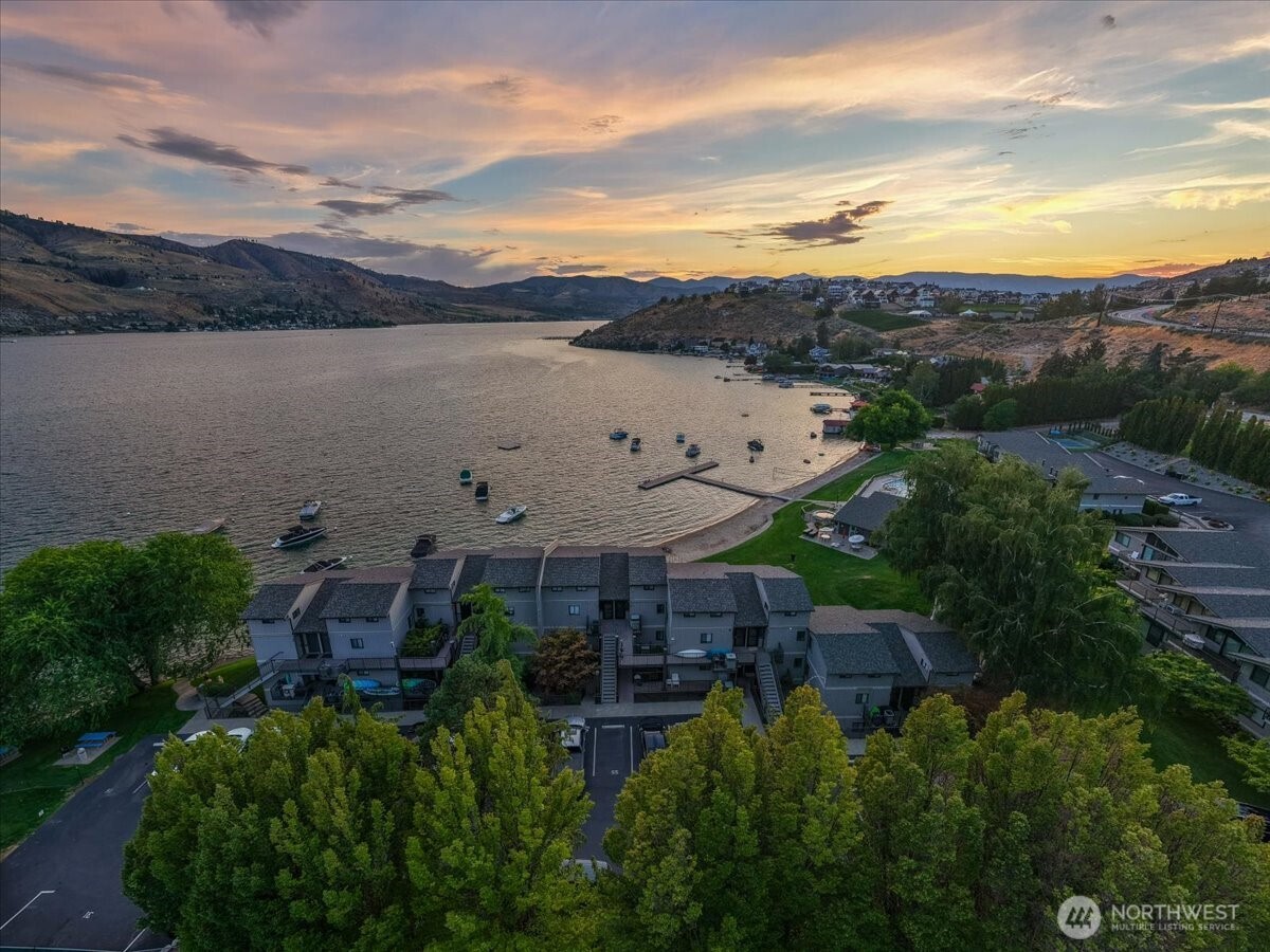 104 Spader Bay Road Chelan WA 98816