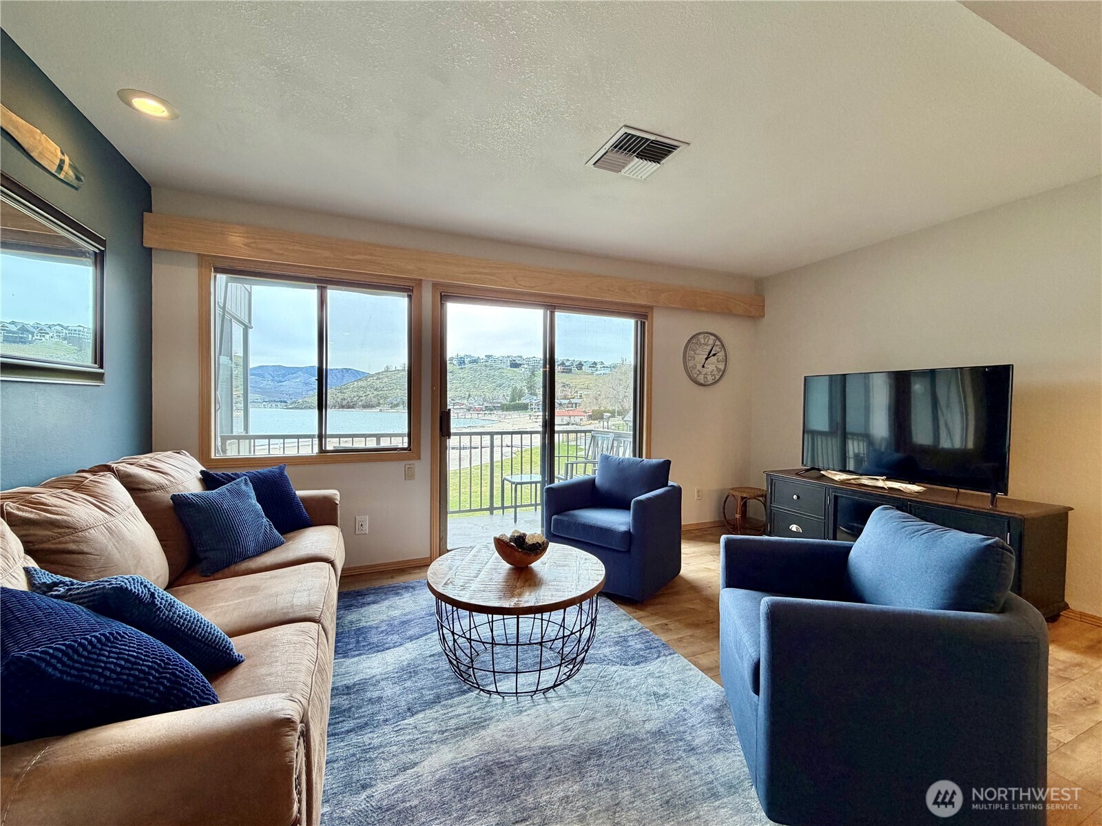 104 Spader Bay Road Chelan WA 98816