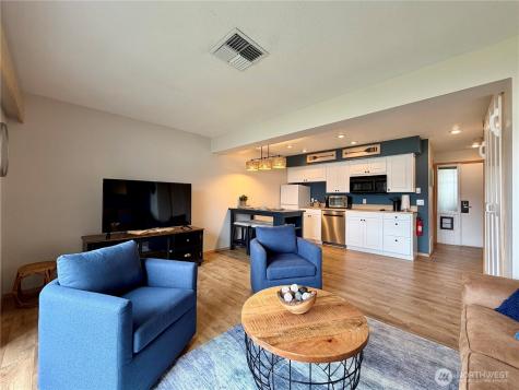 104 Spader Bay Road Chelan WA 98816