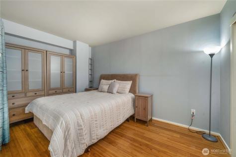 81 Clay Street Seattle WA 98121