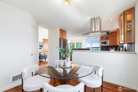 832 Lake Street S Kirkland WA 98033