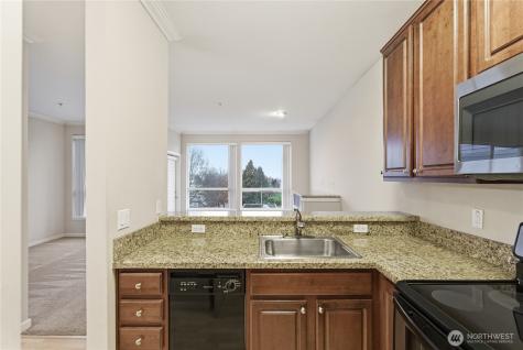 225 Logan Avenue S Renton WA 98057