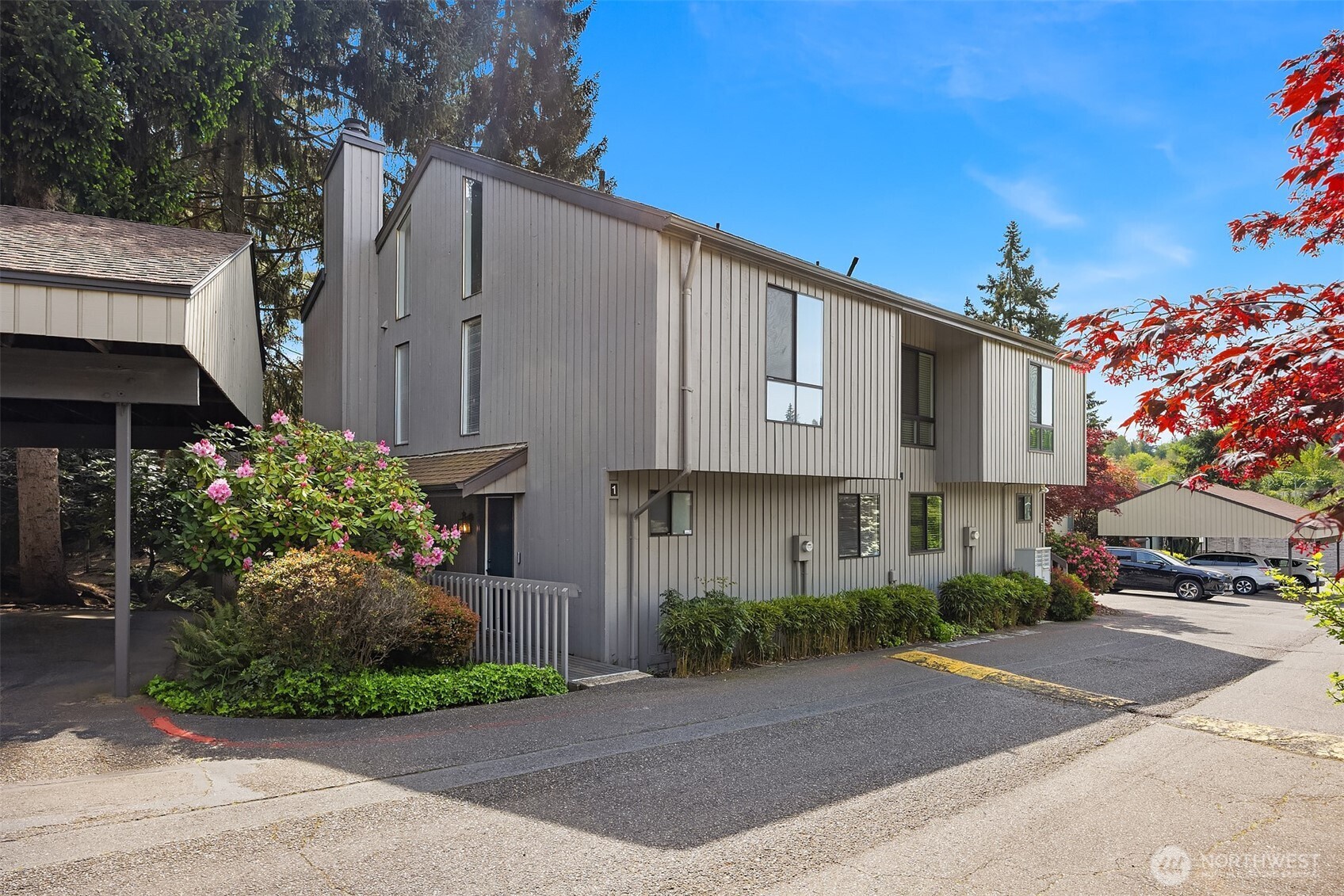 3428 108th Place NE Bellevue WA 98004