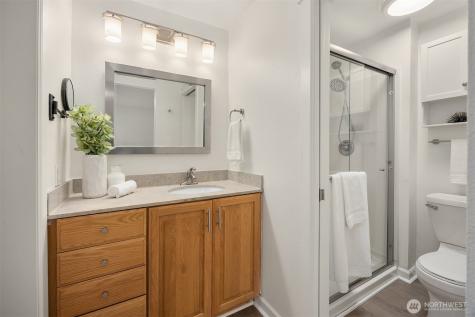 3428 108th Place NE Bellevue WA 98004
