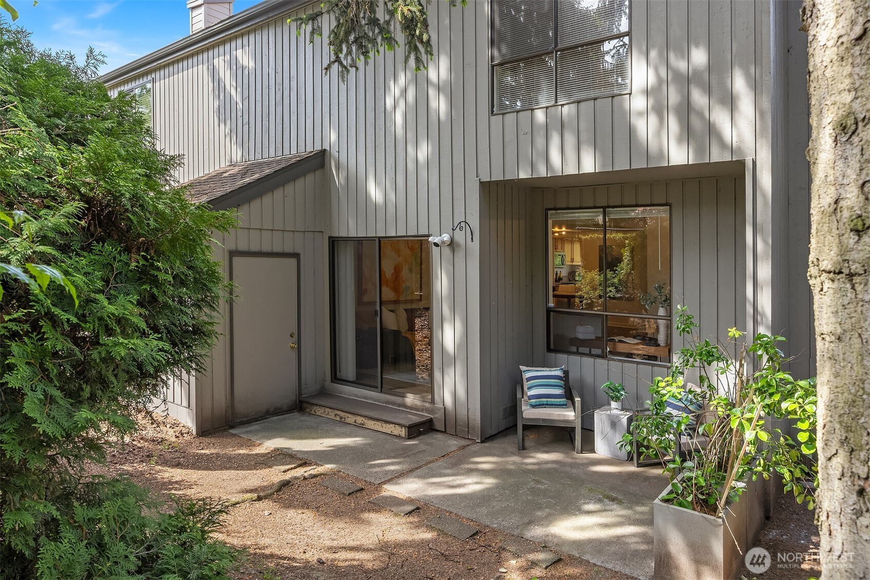 3428 108th Place NE Bellevue WA 98004
