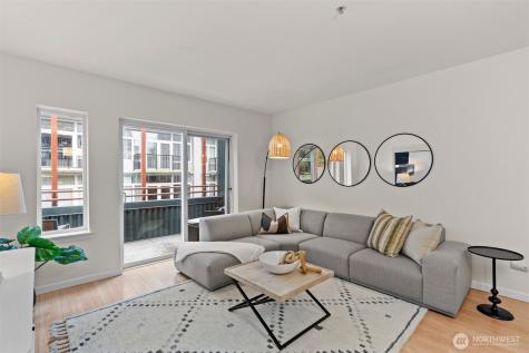 2717 Western Avenue Seattle WA 98121
