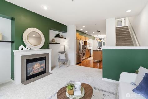 2225 NW Moraine Place Issaquah WA 98027