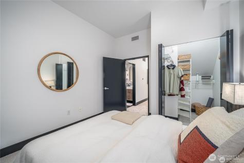 615 E Pike Street Seattle WA 98122