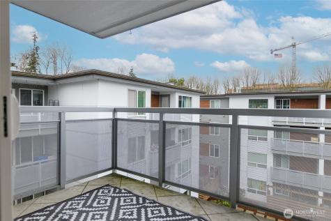 10501 8th Avenue NE Seattle WA 98125