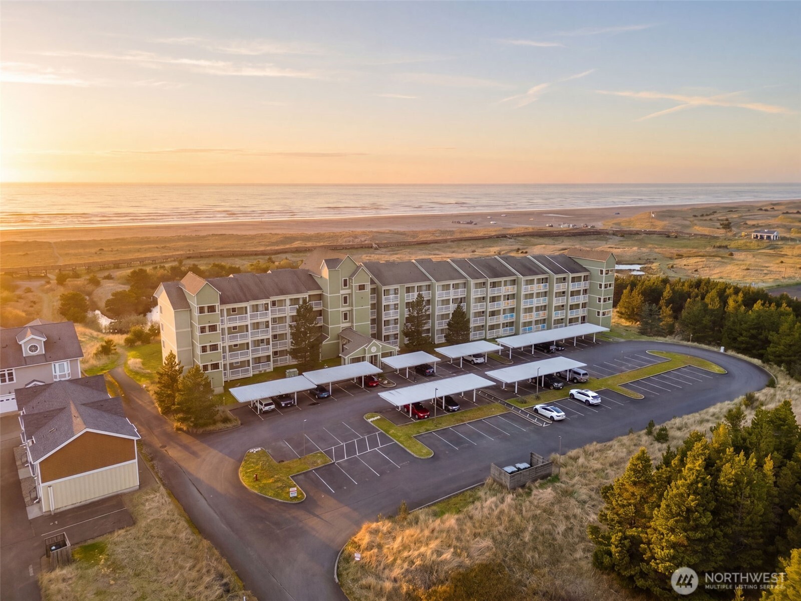 501 Shoreview Drive S Long Beach WA 98631