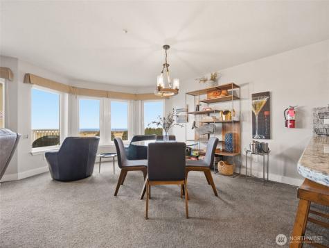 501 Shoreview Drive S Long Beach WA 98631