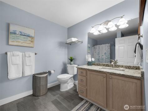 501 Shoreview Drive S Long Beach WA 98631